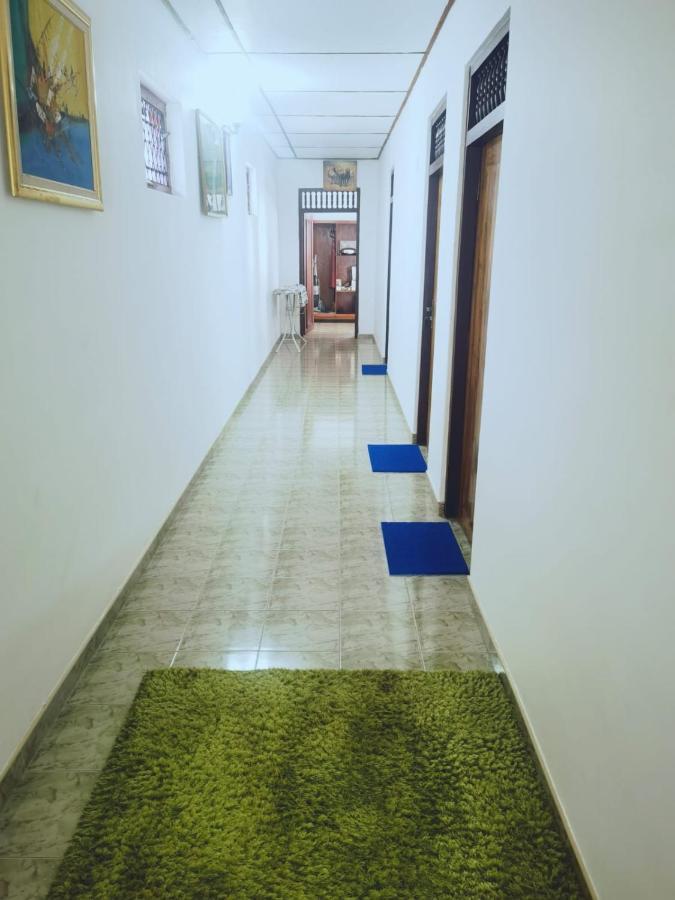 Sea Breeze Guest House Negombo Eksteriør bilde