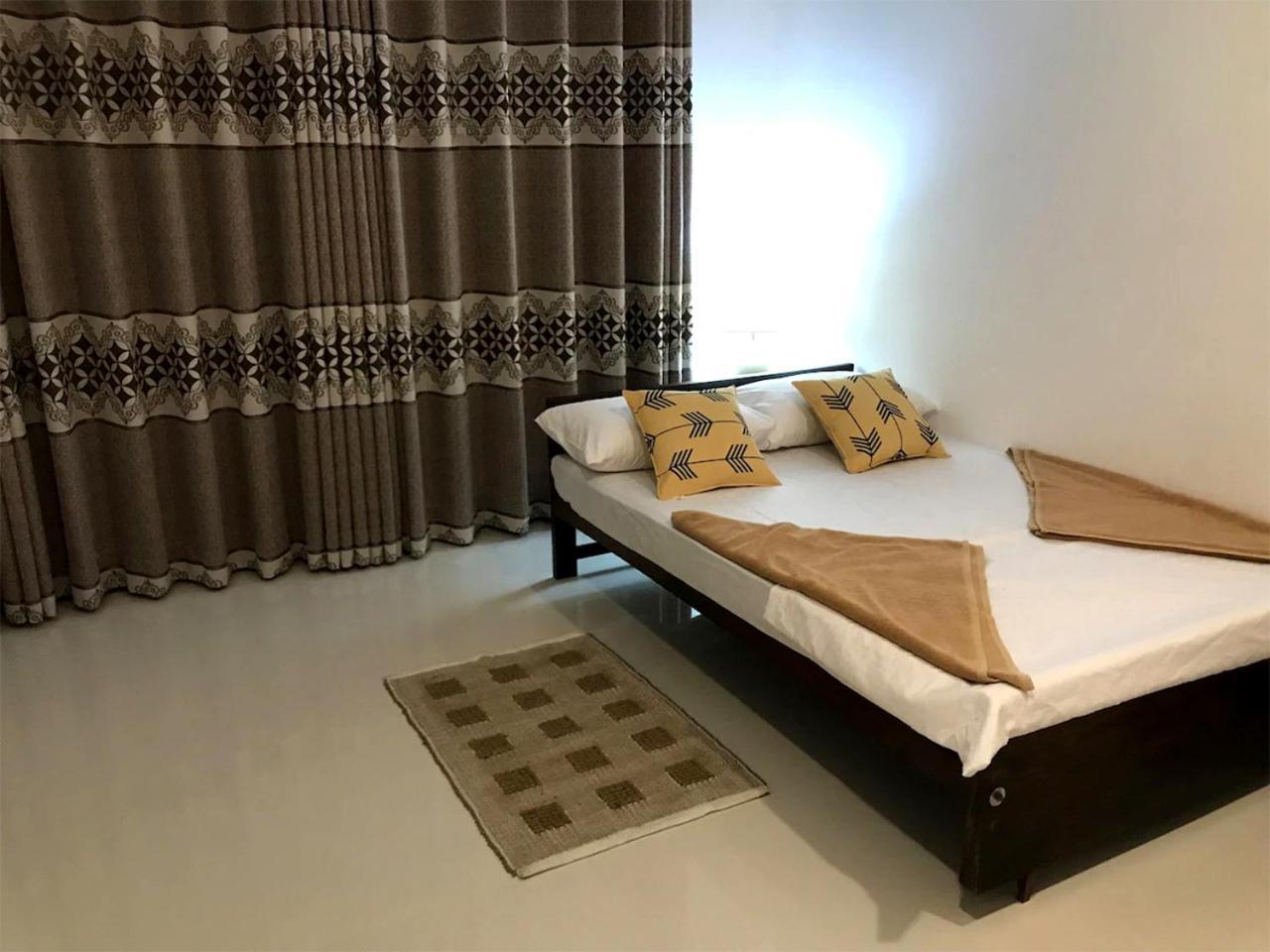 Sea Breeze Guest House Negombo Eksteriør bilde