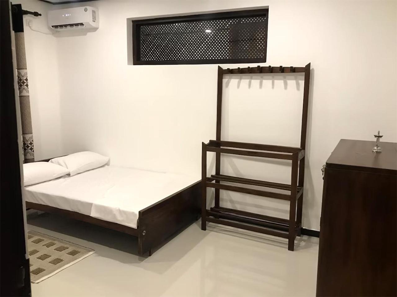 Sea Breeze Guest House Negombo Eksteriør bilde
