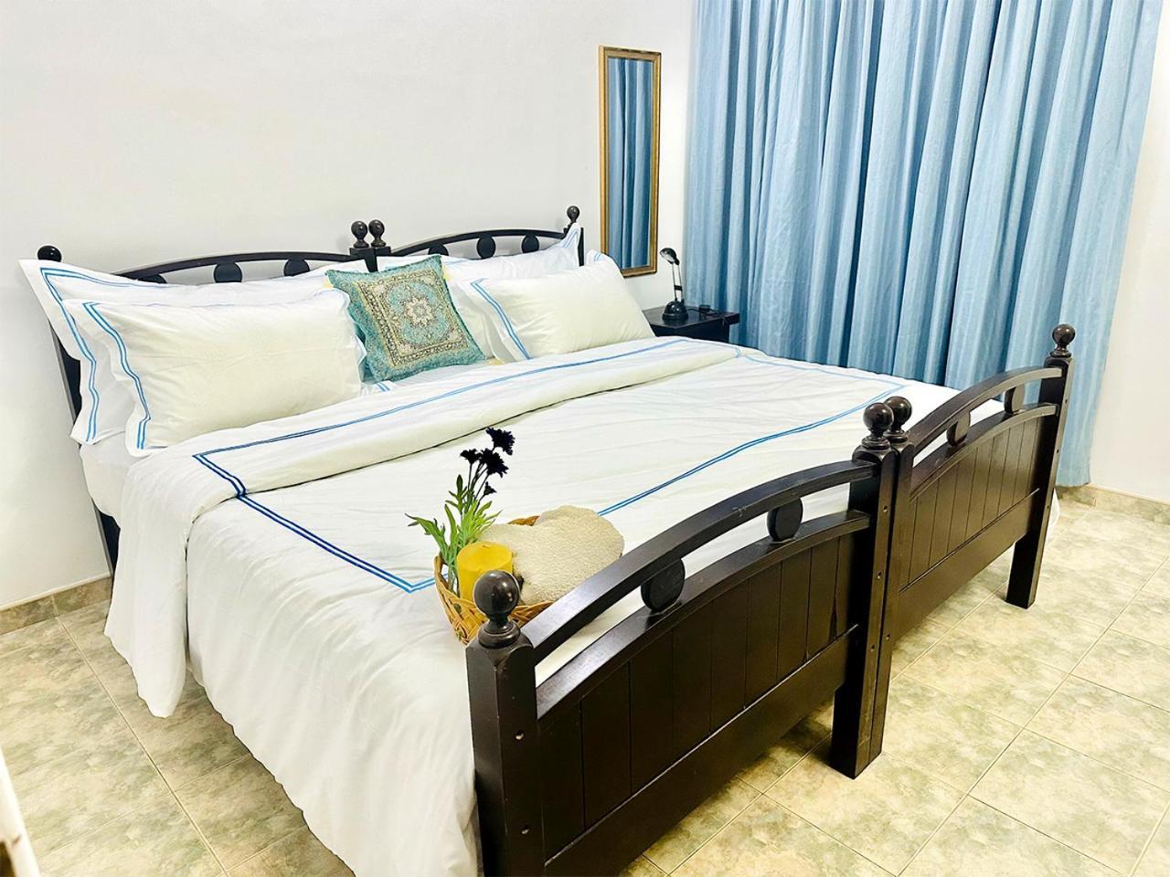 Sea Breeze Guest House Negombo Eksteriør bilde